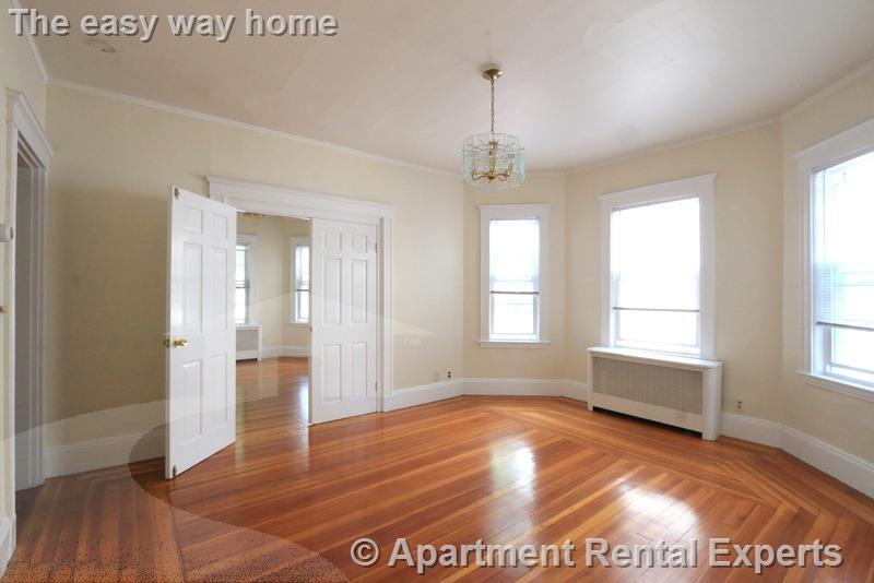 38 Ossipee Rd, Davis Square