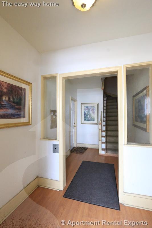 228 Western Ave, Central Square