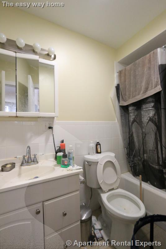 77 Hancock St, Central Square