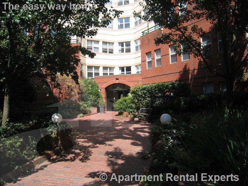 175 Beacon St, Ward Two