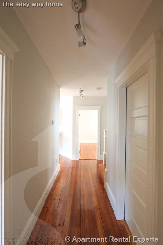 80 Lowell St, Porter Square