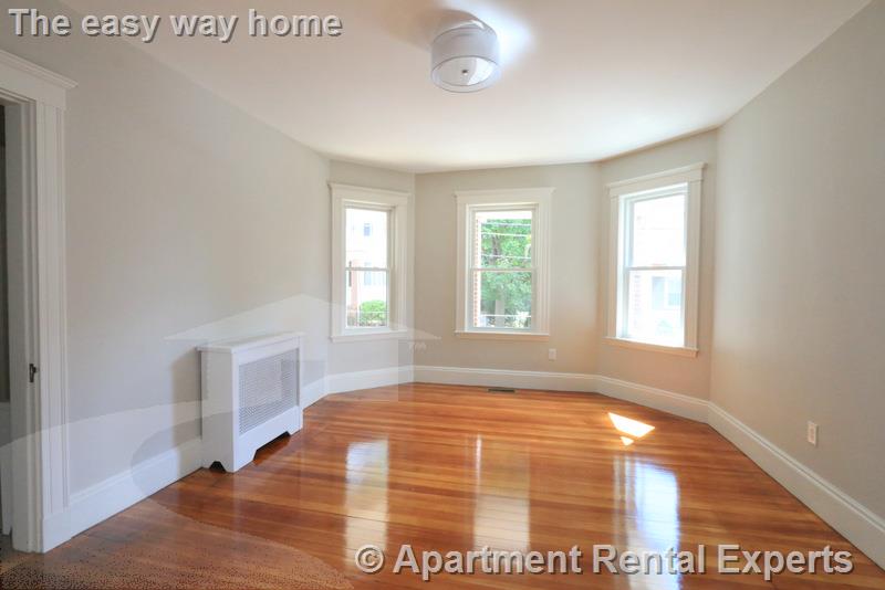 80 Lowell St, Porter Square