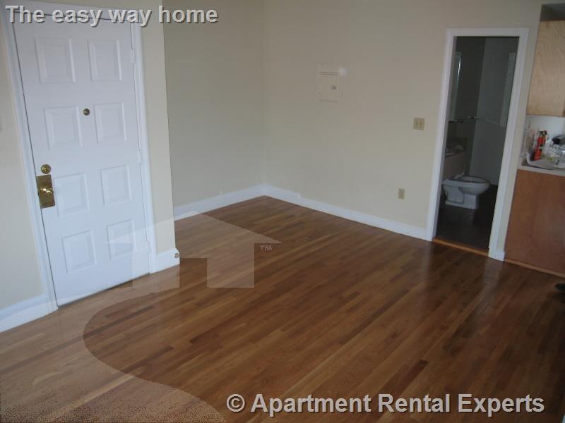 12 Mt Auburn St, Harvard Square