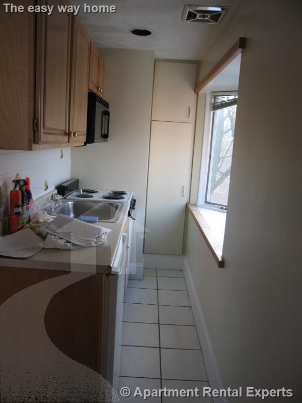 12 Mt Auburn St, Harvard Square