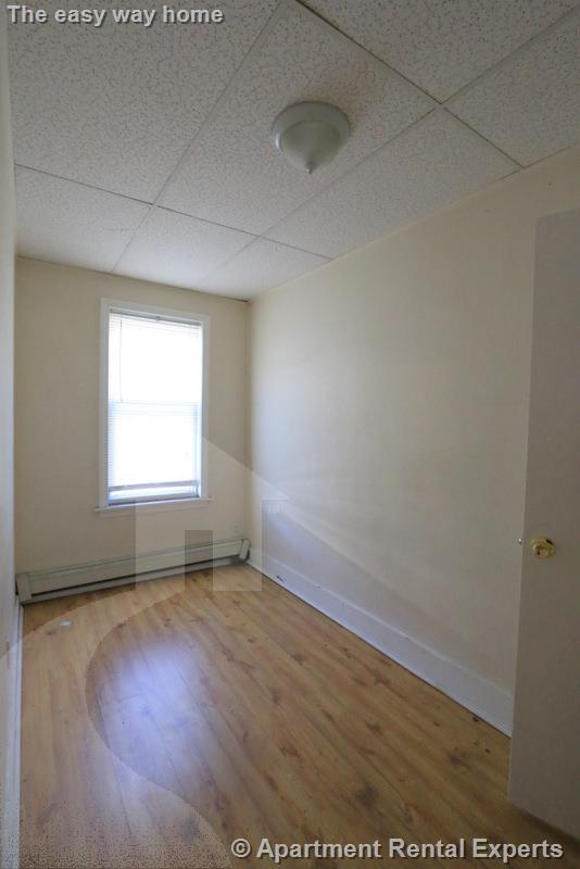 220 Western Ave, Central Square