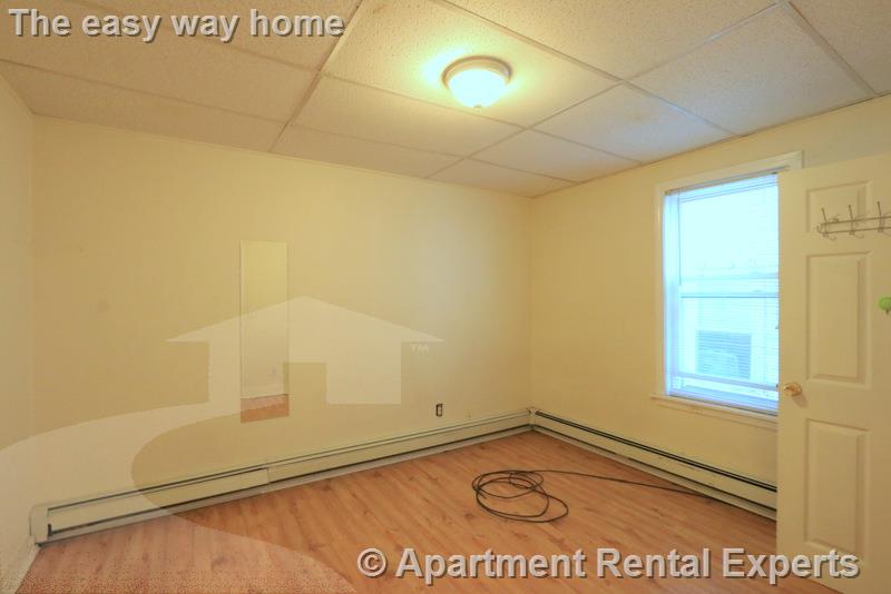 220 Western Ave, Central Square