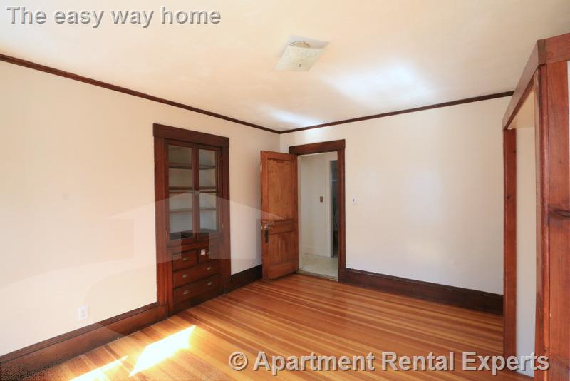 18 Vermont Ave, East Somerville