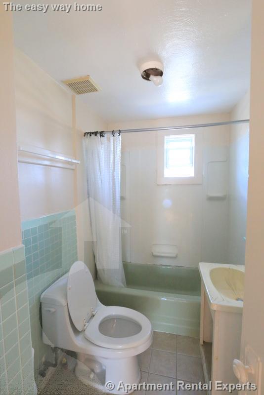 18 Vermont Ave, East Somerville