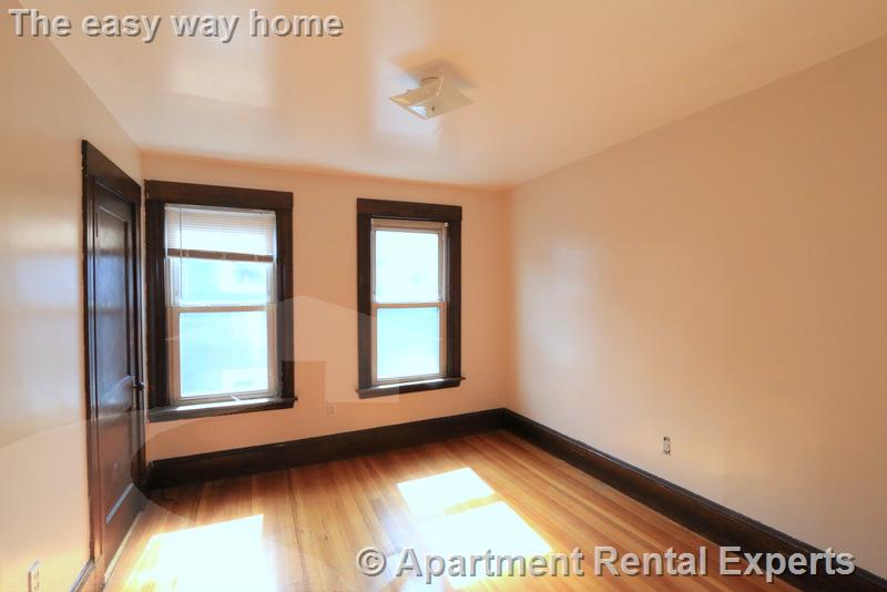 18 Vermont Ave, East Somerville