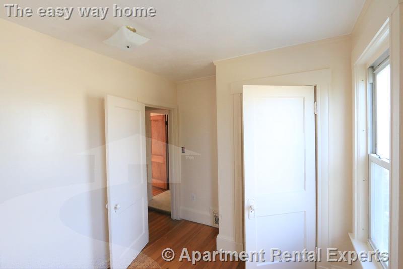 18 Vermont Ave, East Somerville