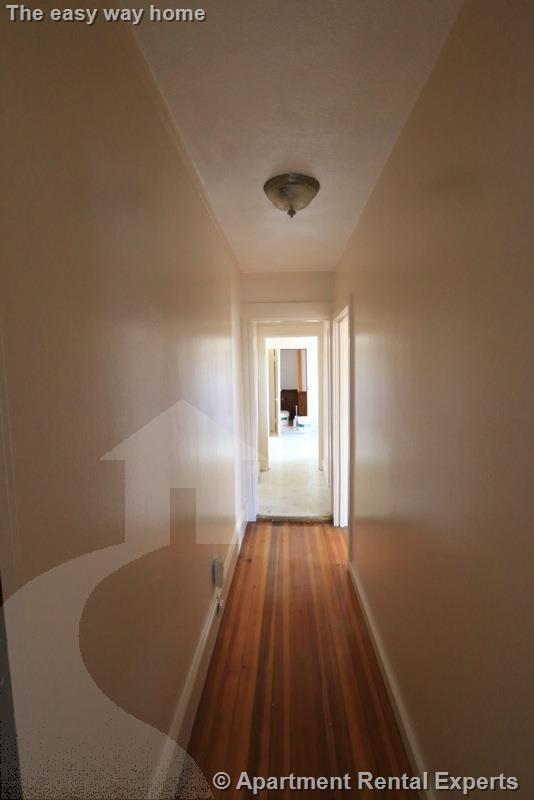 18 Vermont Ave, East Somerville