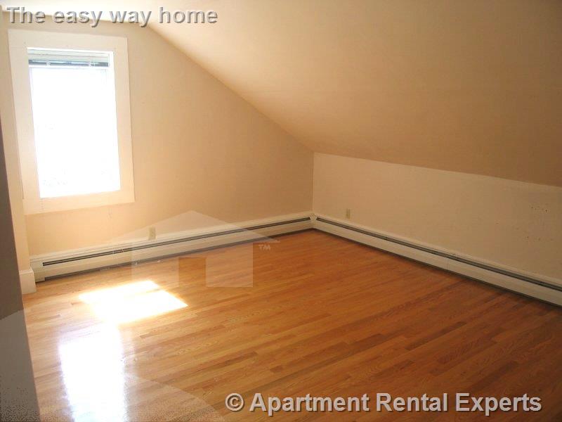 107 Brookline St, Cambridgeport