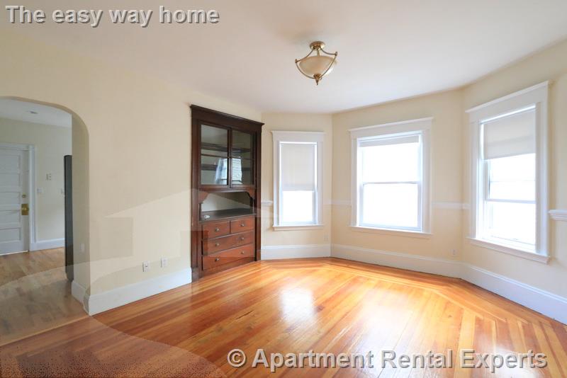 41 Ossipee Rd, Teele Square