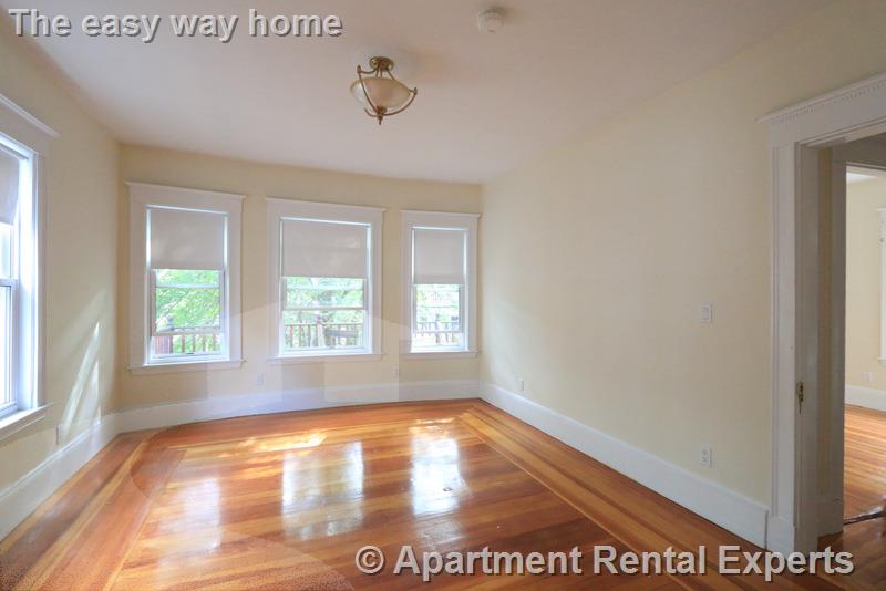 41 Ossipee Rd, Teele Square