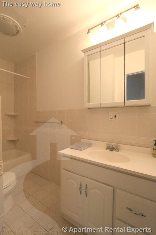 41 Ossipee Rd, Teele Square