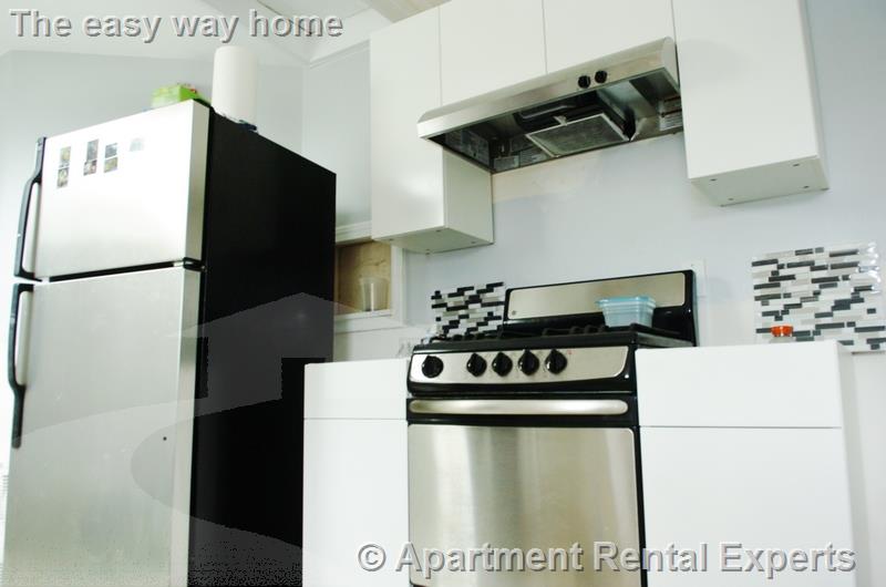 23 Farragut Ave, Teele Square