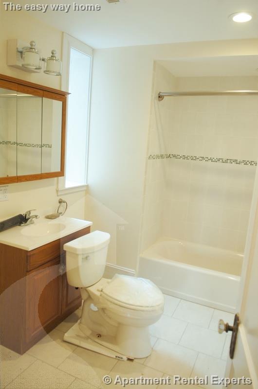 210 Massachusetts Ave, East Arlington