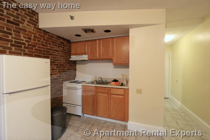 12 Mt Auburn St, Harvard Square