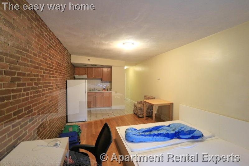 12 Mt Auburn St, Harvard Square