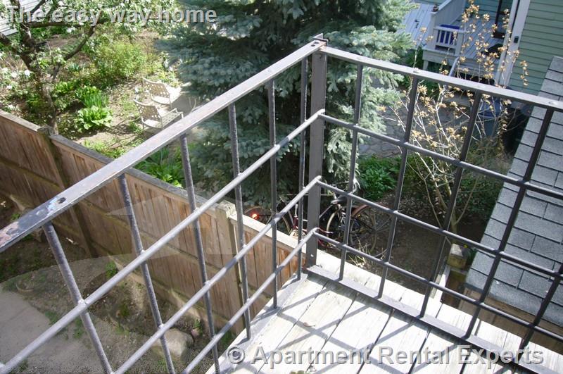 54 Kelly Rd, Central Square