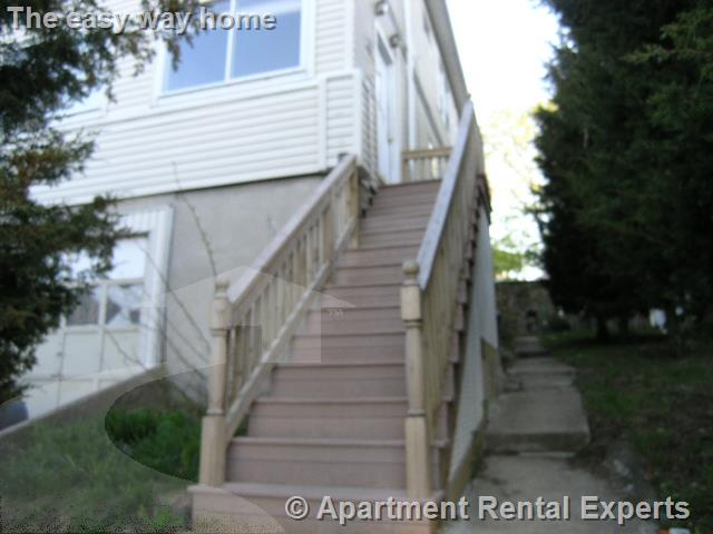 108 Ten Hills Rd, Ten Hills