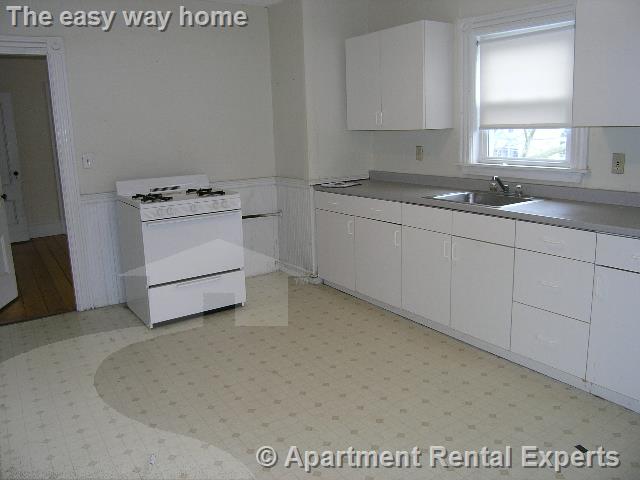 112 Woodstock St, Teele Square