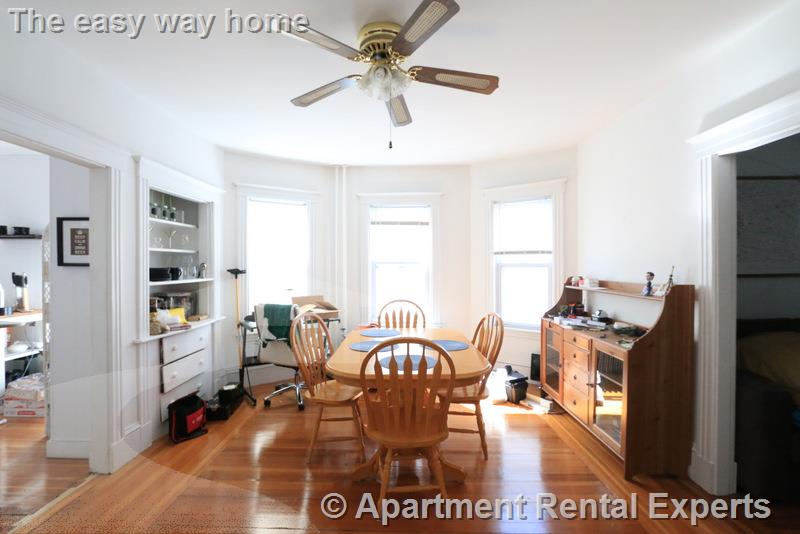 117 Rogers Ave, Ball Square