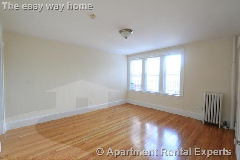 156-158 Summer St, Spring Hill