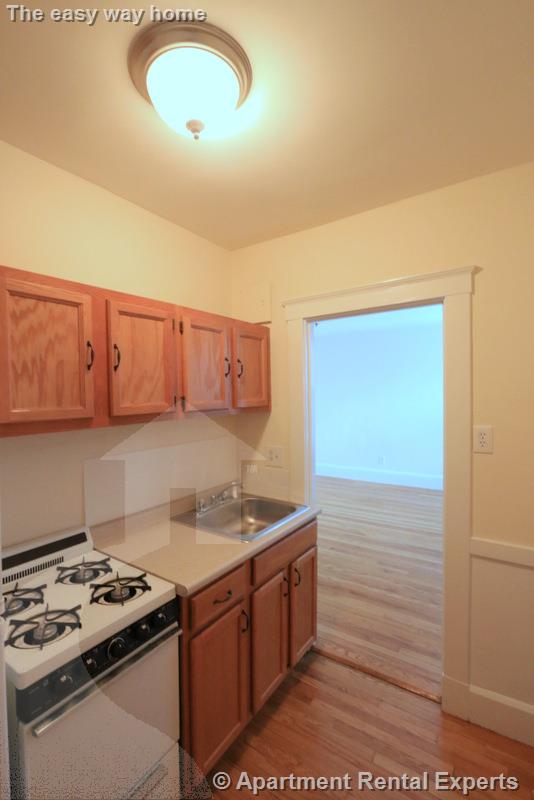 156-158 Summer St, Spring Hill