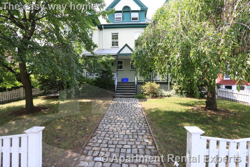 61 Marshall St, Winter Hill