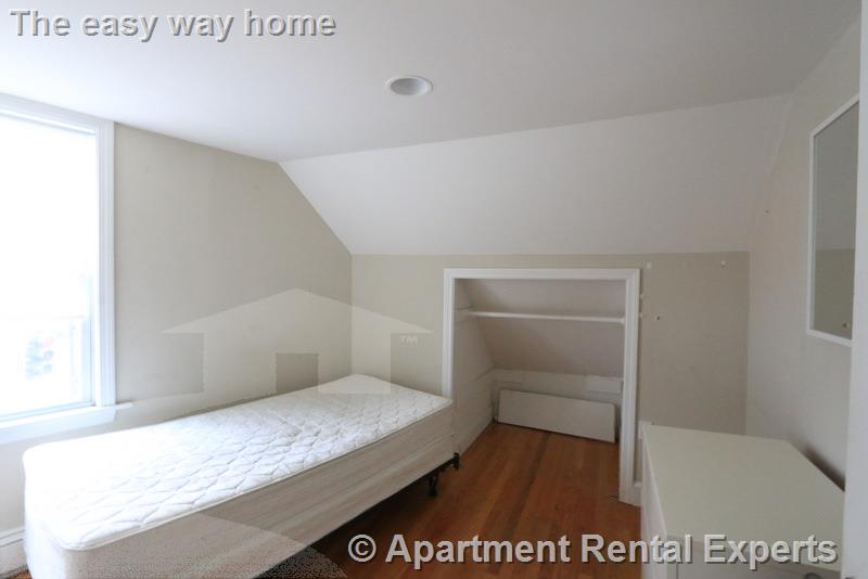 512 Medford St, Magoun Square