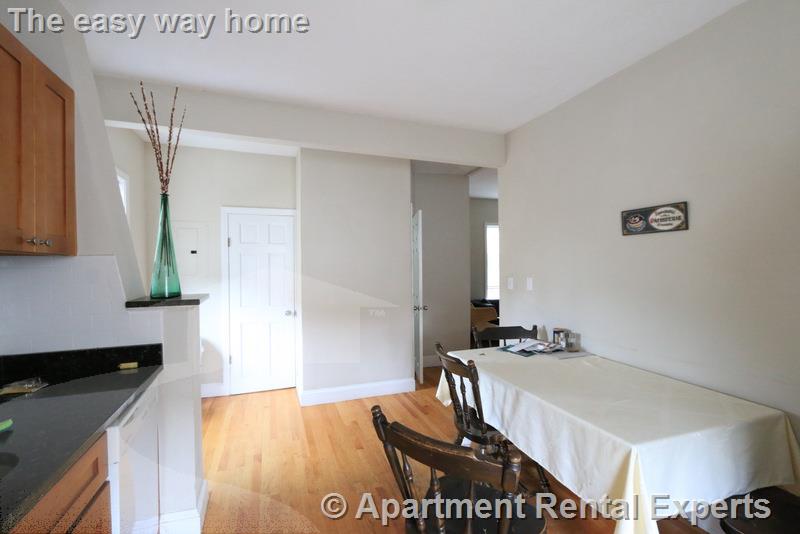 512 Medford St, Magoun Square