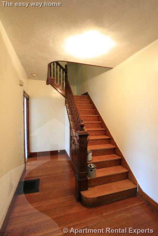 103 Monument St, West Medford