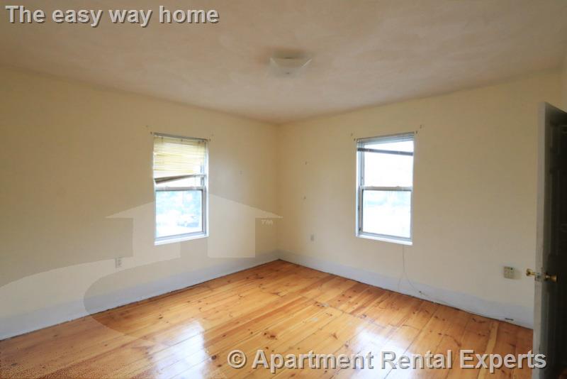 103 Monument St, West Medford