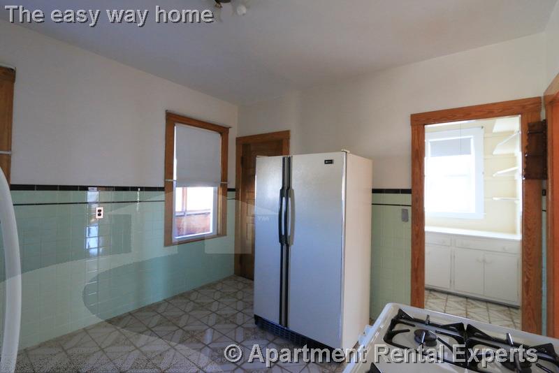 57 Conwell Ave, Tufts