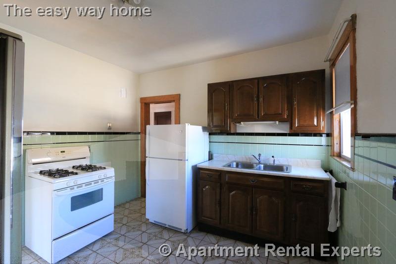 57 Conwell Ave, Tufts