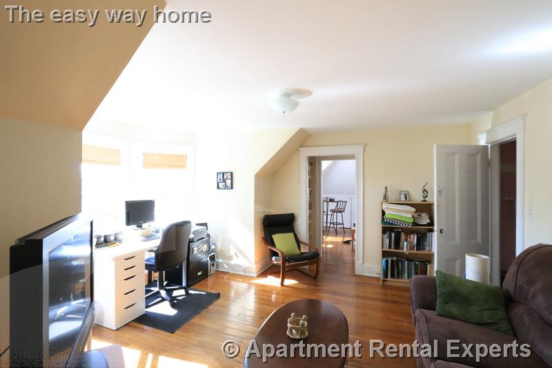 138 Sycamore St, Winter Hill