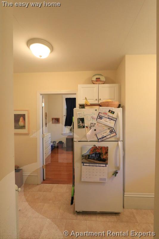 138 Sycamore St, Winter Hill