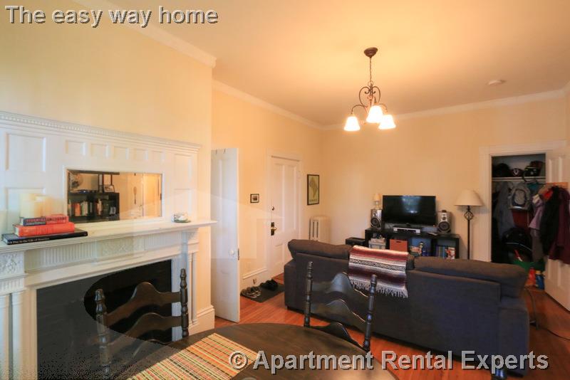 138 Sycamore St, Winter Hill