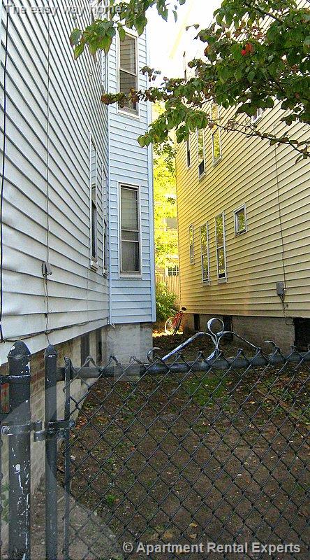 378 Washington St, Ward Two