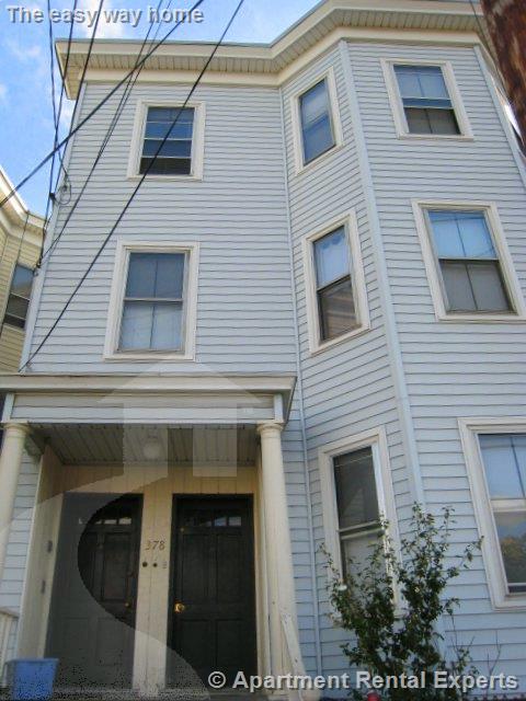 378 Washington St, Ward Two