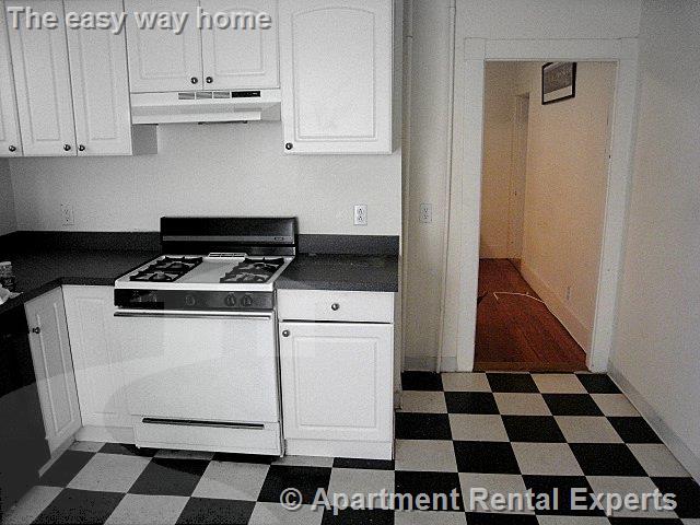 378 Washington St, Ward Two