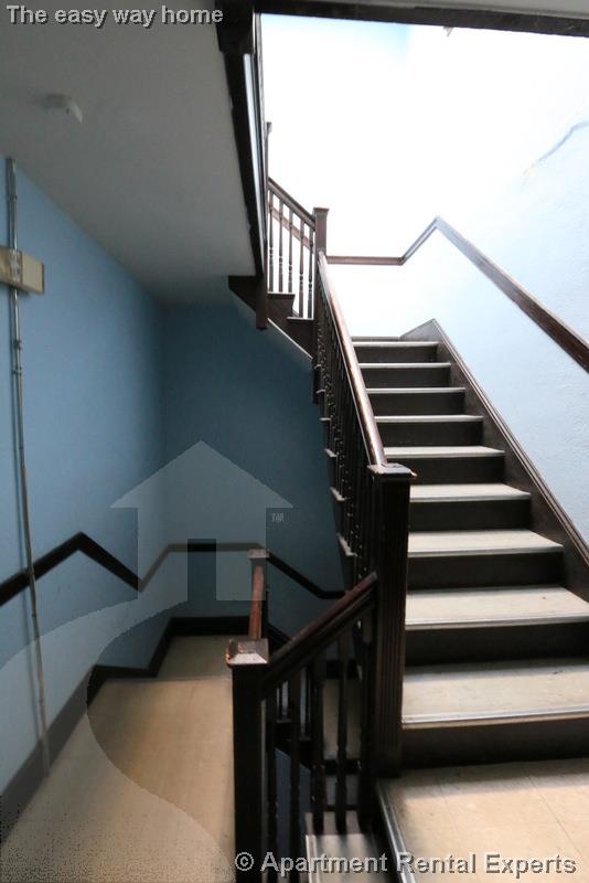 61 Bishop Allen Dr, Central Square