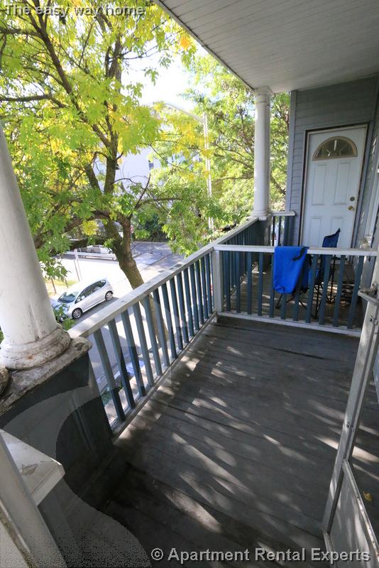 61 Bishop Allen Dr, Central Square