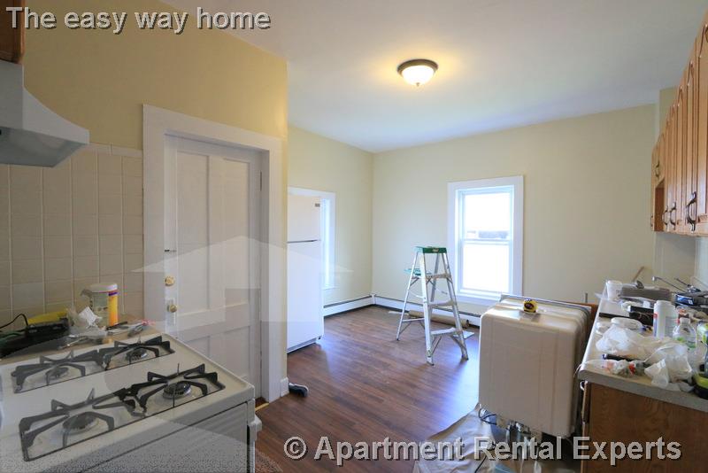 61 Bishop Allen Dr, Central Square