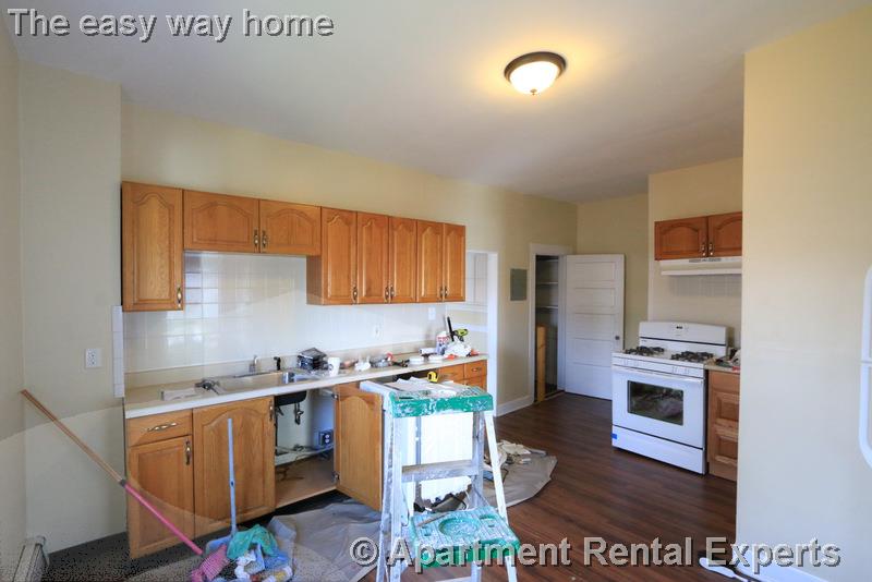 61 Bishop Allen Dr, Central Square