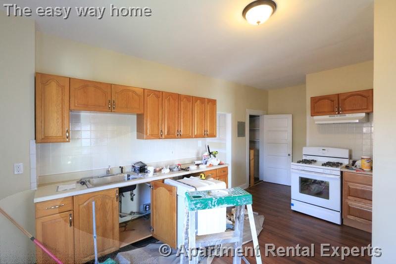 61 Bishop Allen Dr, Central Square