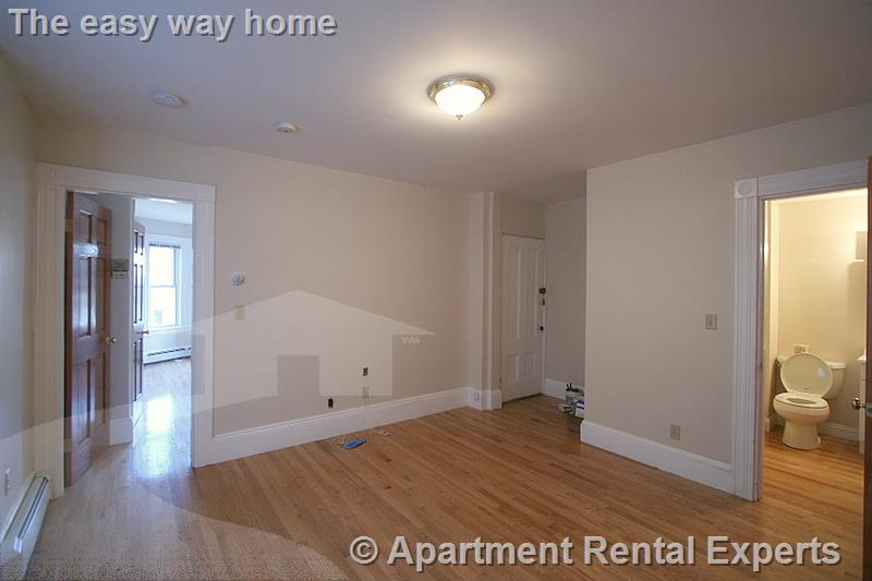 235 Columbia St, Central Square