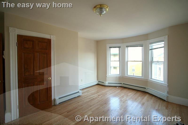 235 Columbia St, Central Square