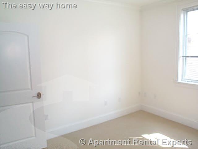 165 Beacon St, Ward Two